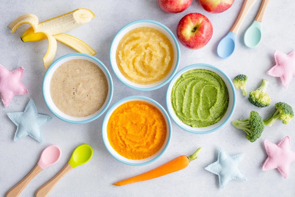 How to introduce solid food into your baby's diet in a few easy steps