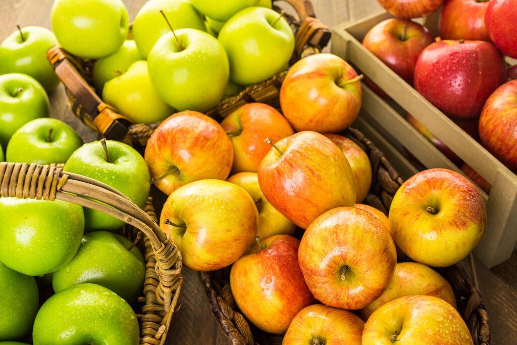 Importance of apple in diet