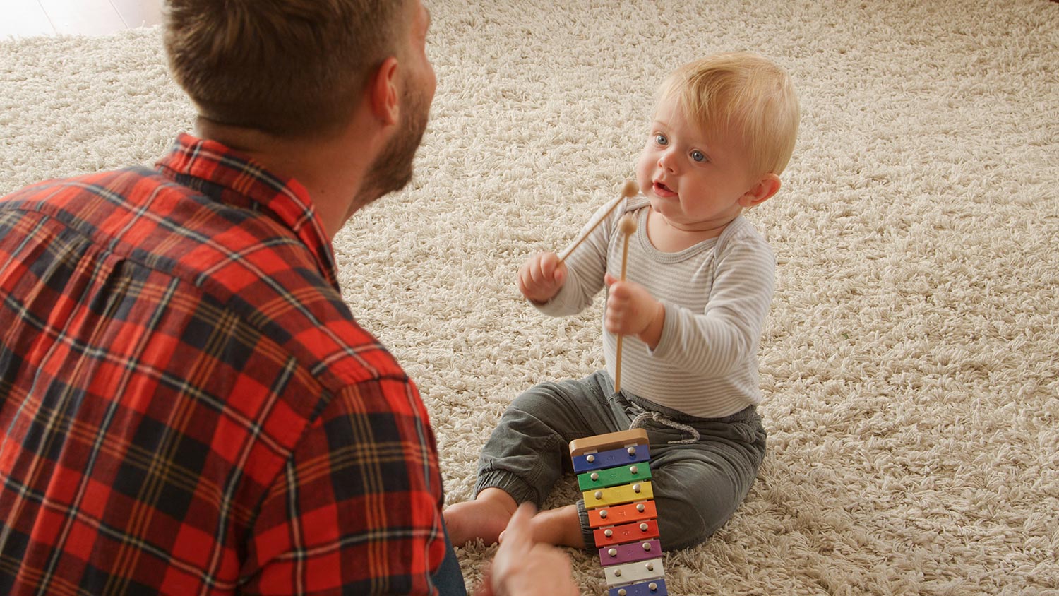 Useful activities for babies aged 8 12 months