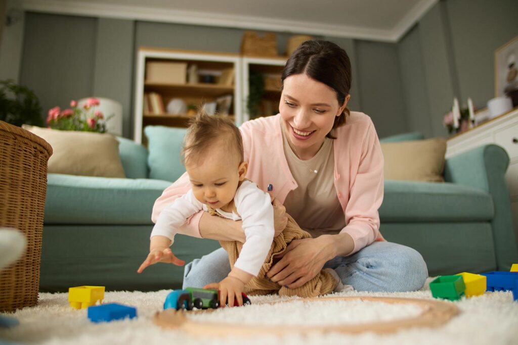Things to avoid when playing with a 4 6 month old baby